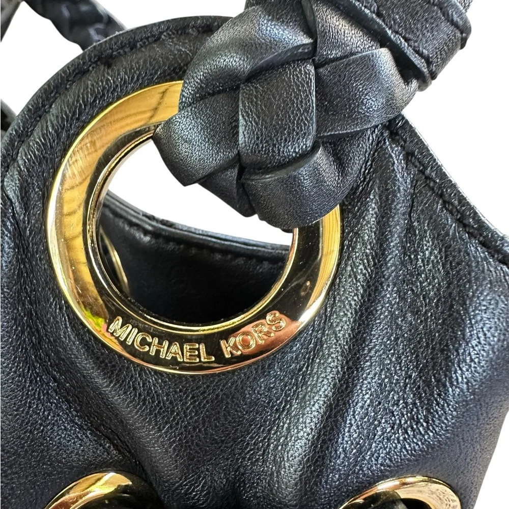 Michael Kors Black Shoulder Bag with Gold Details - Picture 6 of 9